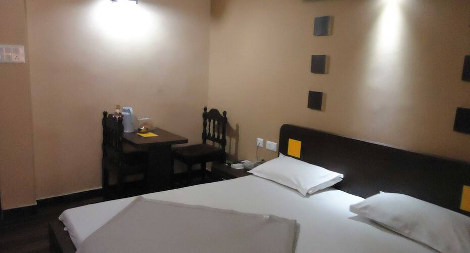 Kalyan Tourist Home, Palakkad 5